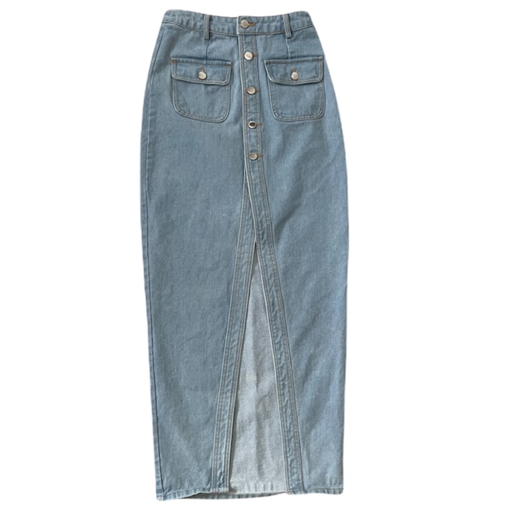 Fashion Nova light wash button denim skirt small